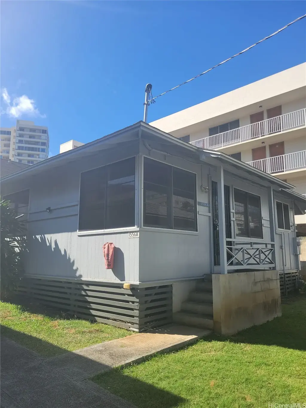1556 Pensacola Street # A, Honolulu