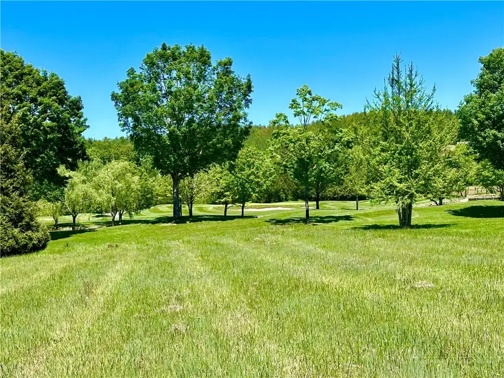 Tbd Village Court, Jefferson