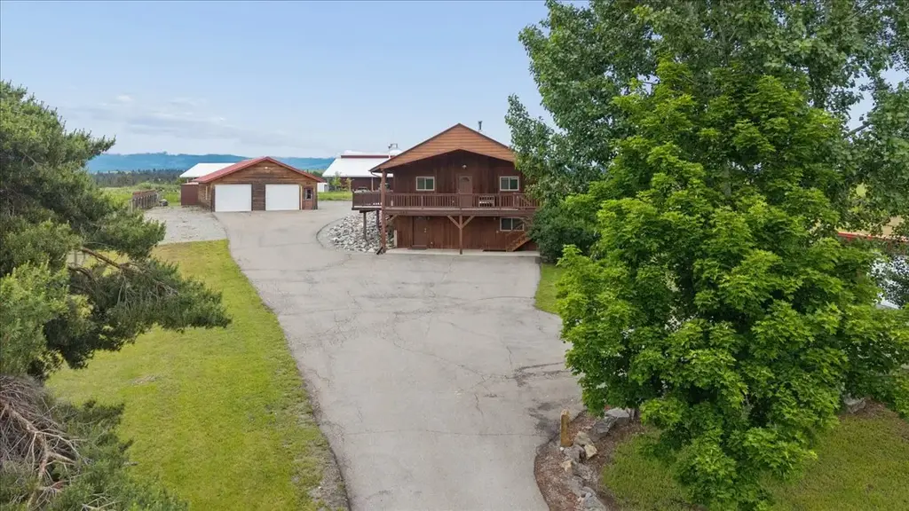 1245 Airport Road, Eureka