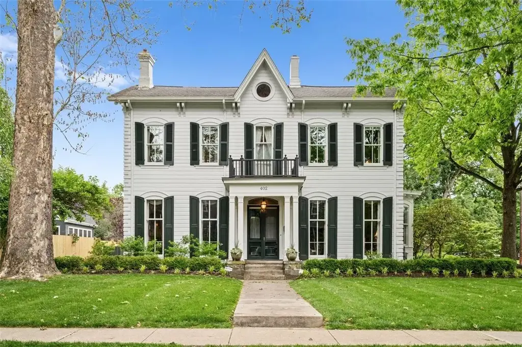 402 Maple Lane, Edgeworth