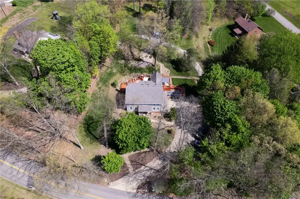 166 Wheatland Road , Marshall