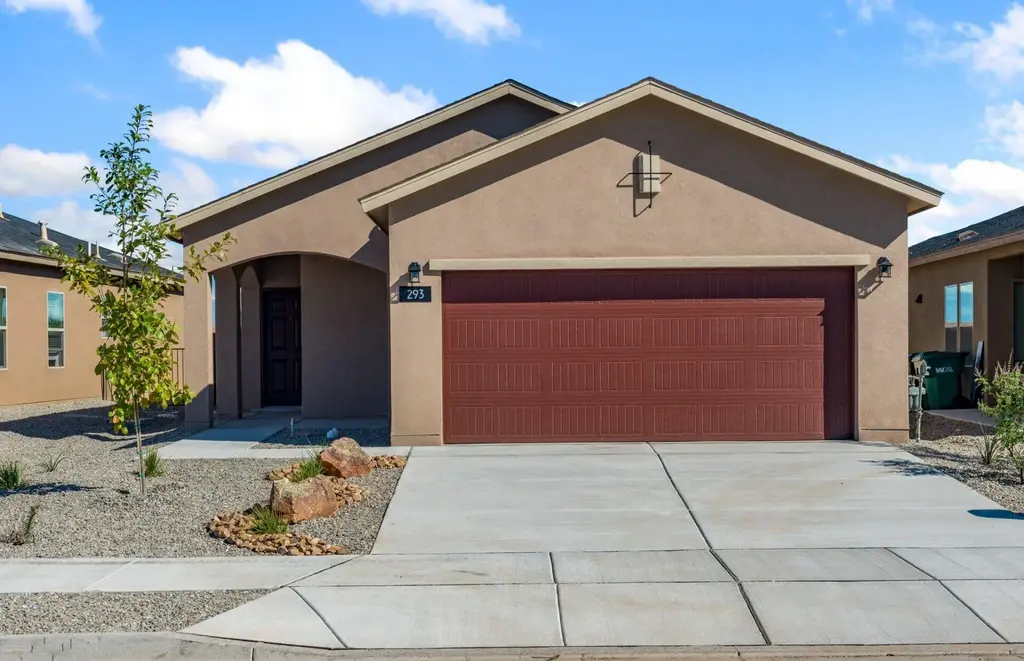 293 Spectrum Avenue Sw, Rio Rancho