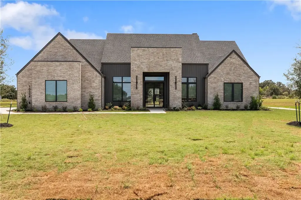 10354 Charlinda Lane, Bryan