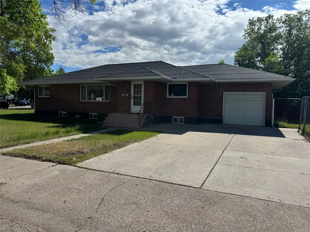 3200 3rd Avenue S, Great Falls