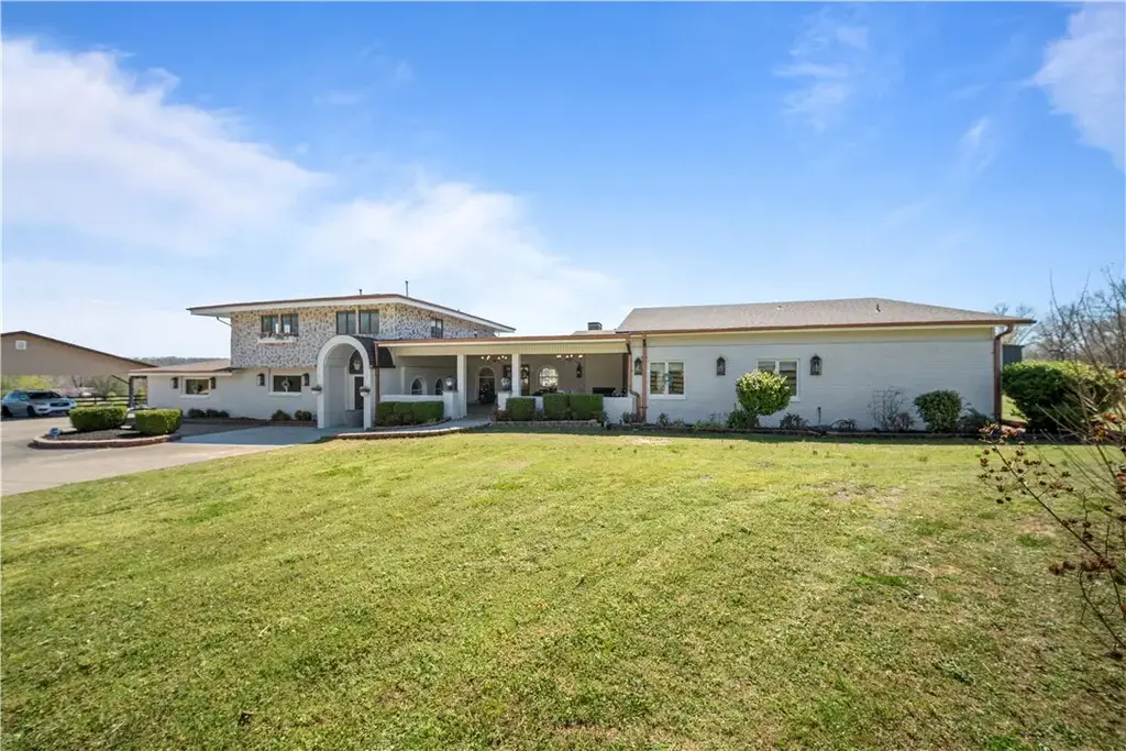 573 Reed Valley, Fayetteville