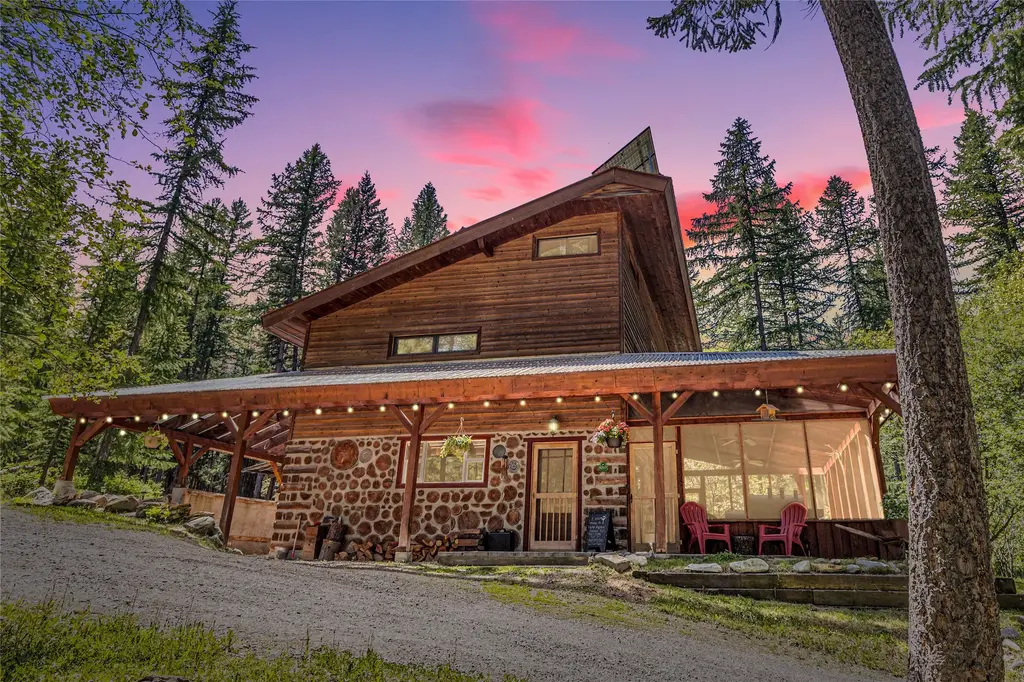 124 Soaring Eagle Trail, Fortine