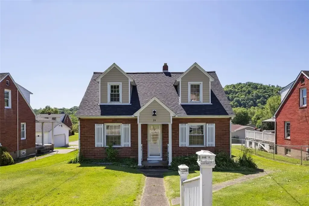 24 Taylor Avenue , East Bethlehem