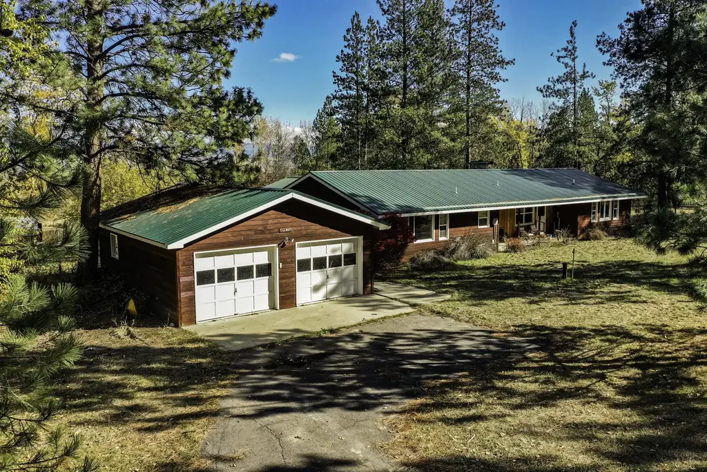 4694 Watt Lane, Stevensville