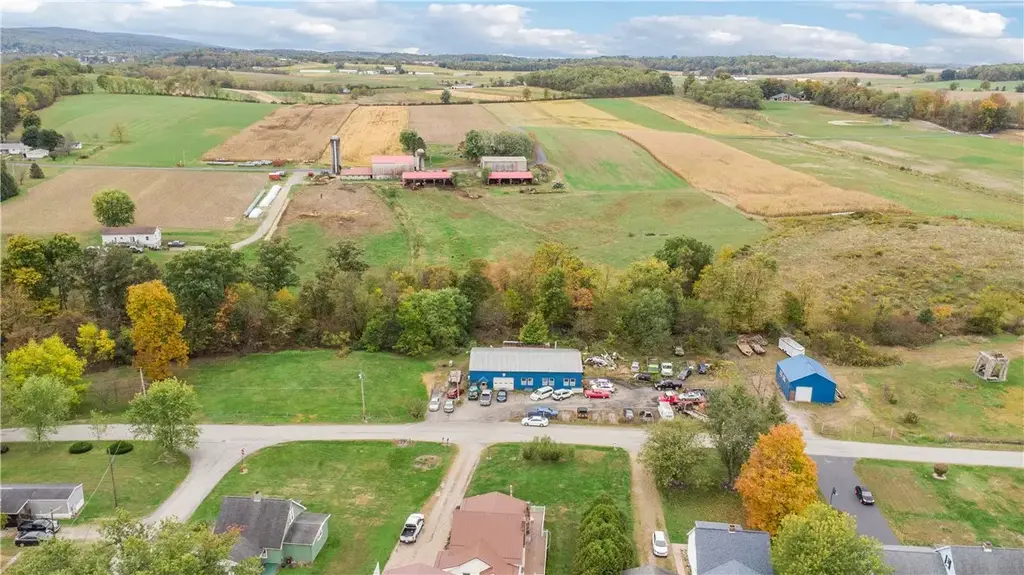 227 Seger Road, Derry