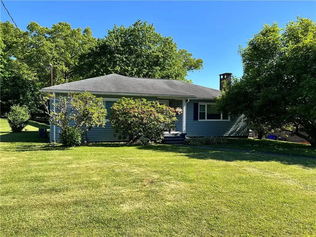 11 Evergreen Drive , Hempfield