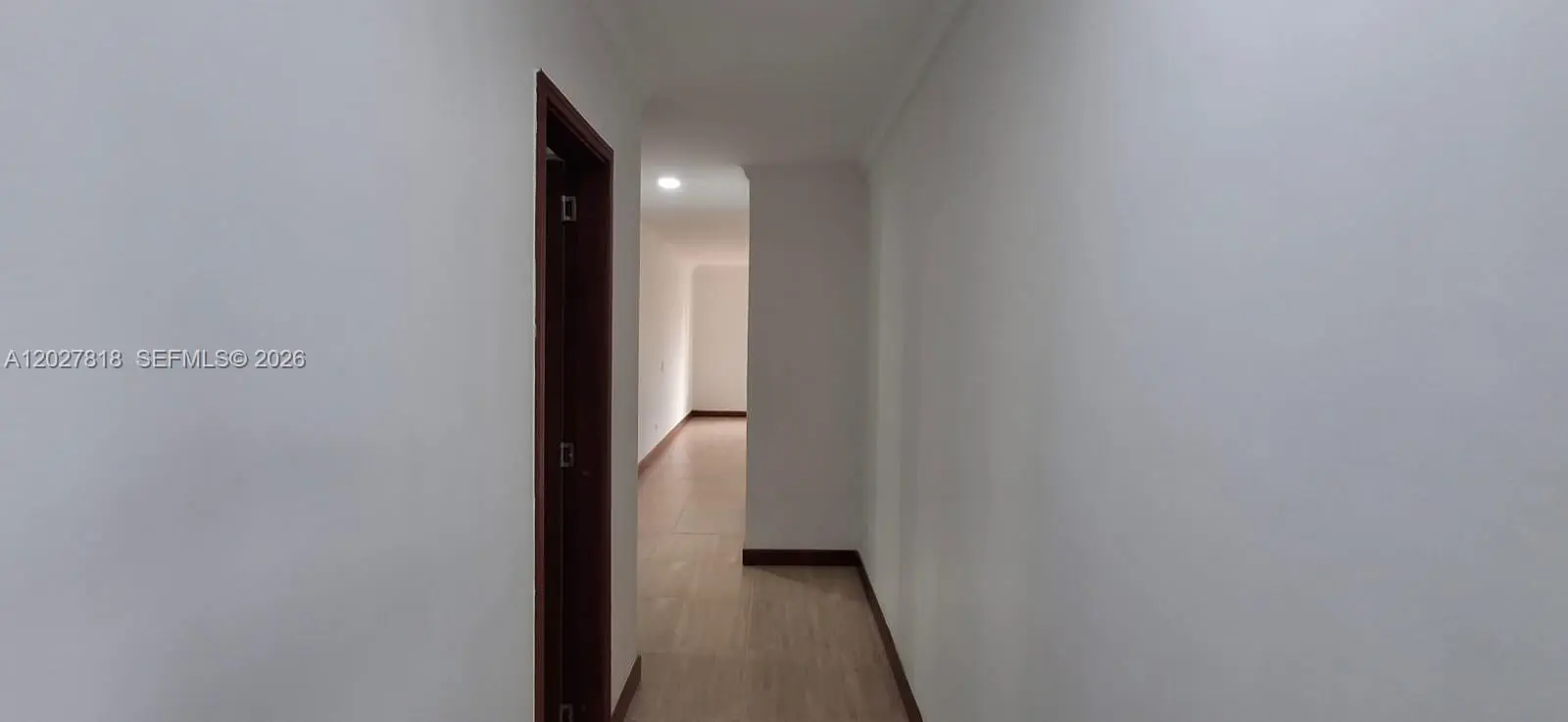 3 of 27 - Cra 15 Cra 15 4 28 #401, , 