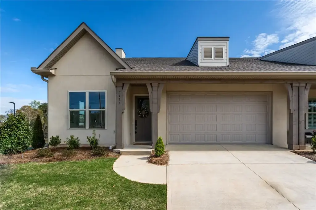3095 Lakewood Ln, Opelika