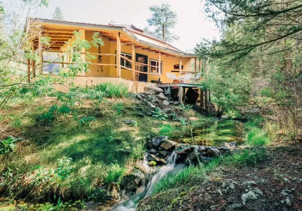 111 Paul Creek Lane, Cascade