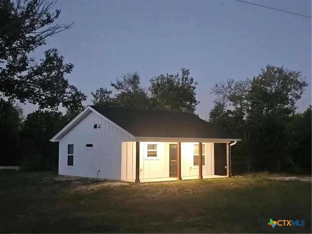 1701 Sycamore, Temple