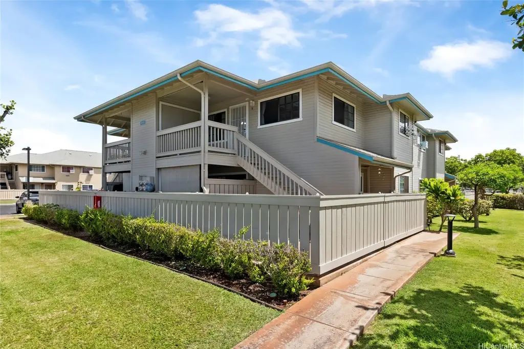 91-1032 Kaiau Avenue # 8e, Kapolei