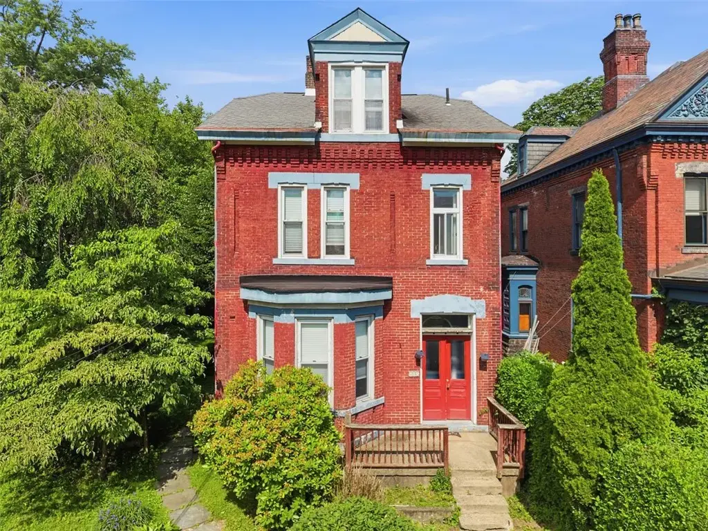 410 Pacific Avenue , Friendship Park