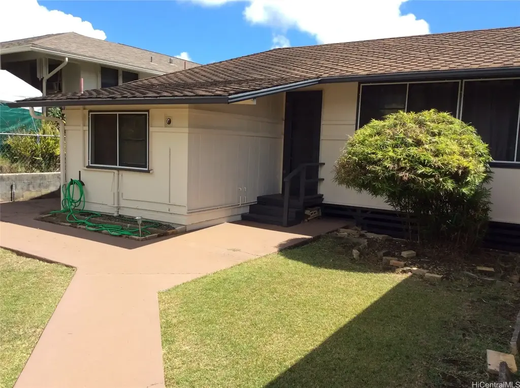 45-111a William Henry Road, Kaneohe