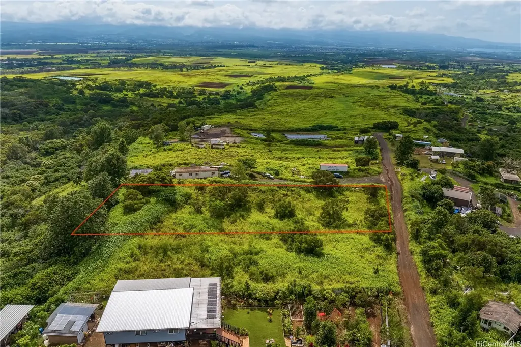 94-1100 Kunia Road # 99c2, Waipahu