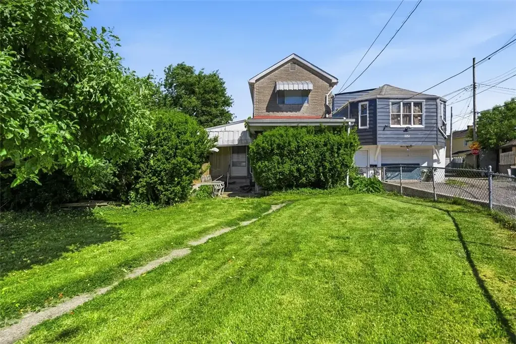 1149 9th Street, Stowe