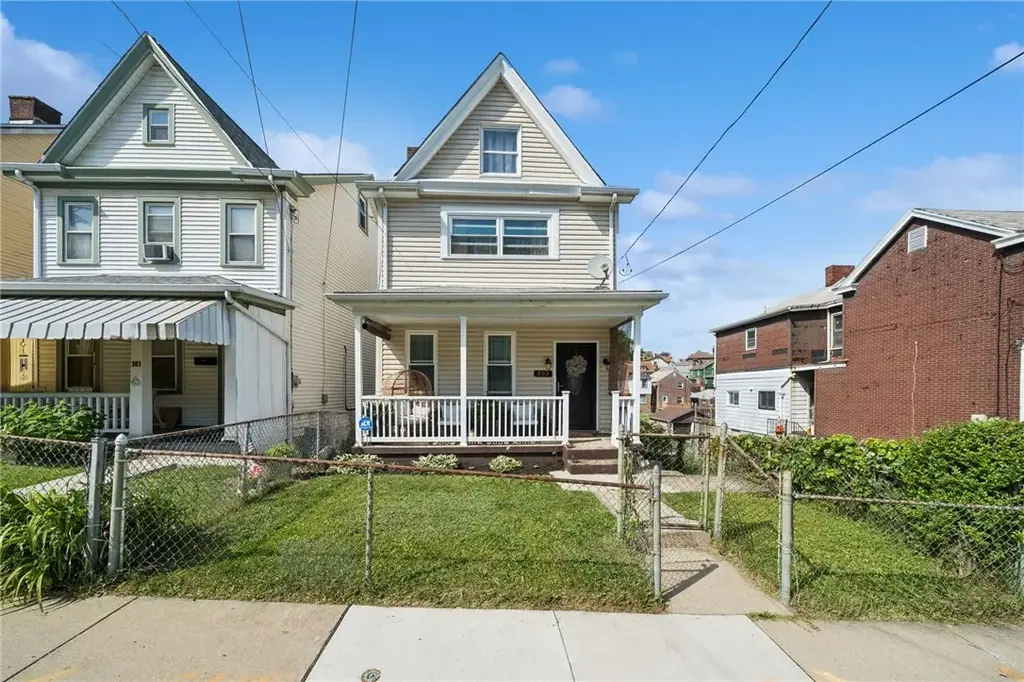 305 Onyx Avenue , Mt Oliver