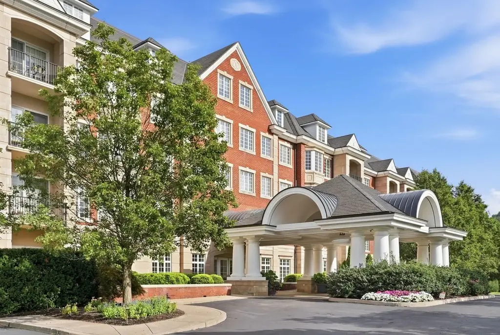 100 Vista Cirlce Circle 410, O'Hara