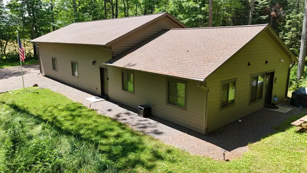 9693 N Summers Point Lane, Hayward