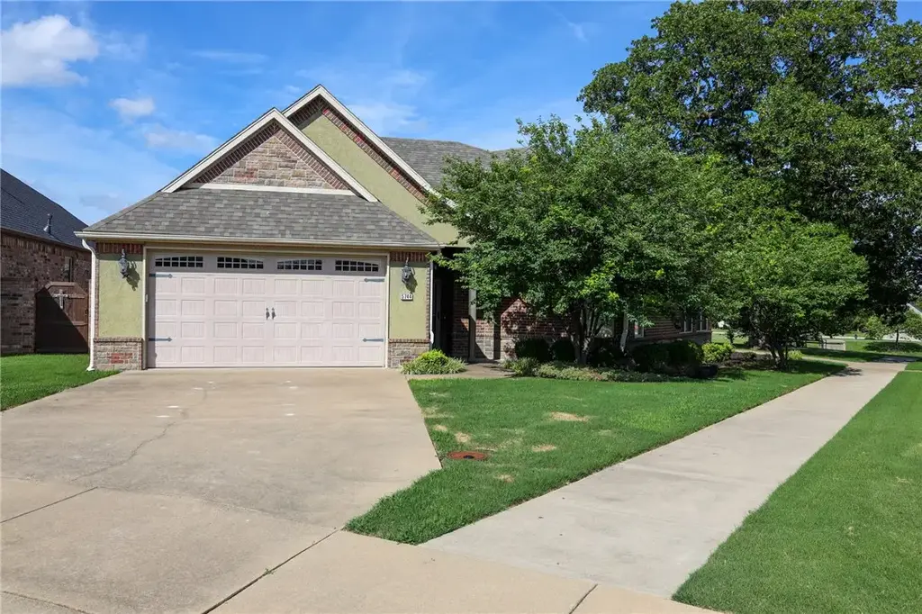 5744 Staro Lane, Springdale