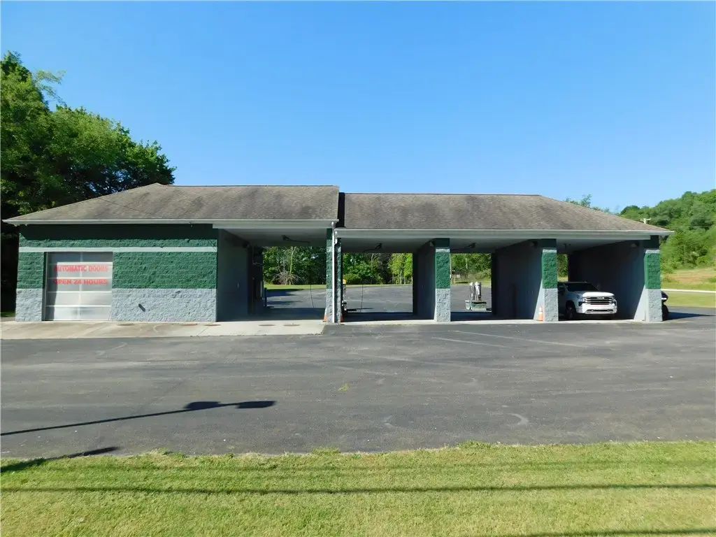 16 Rankin Road, Wharton