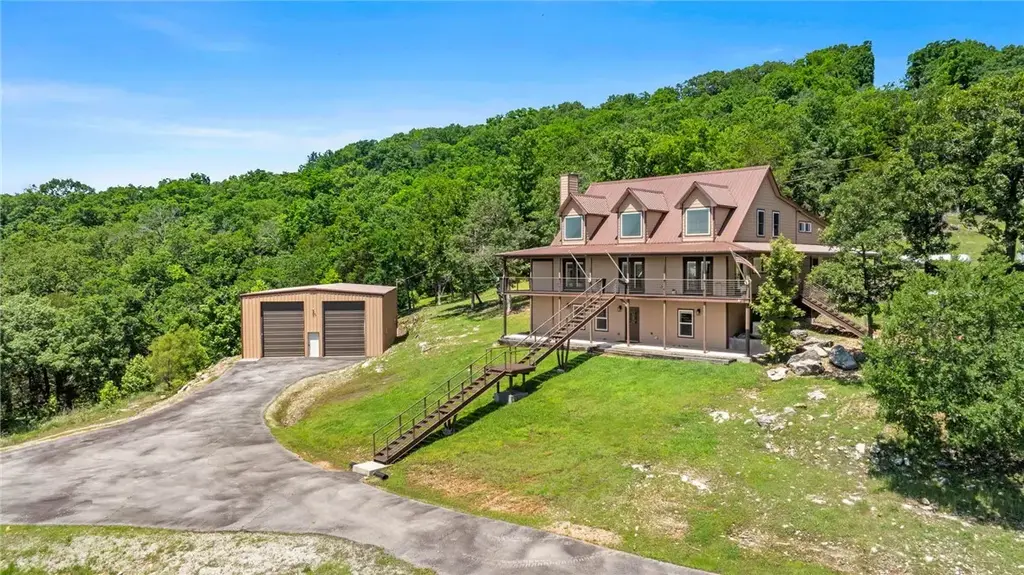 19747 Highway 62, Eureka Springs