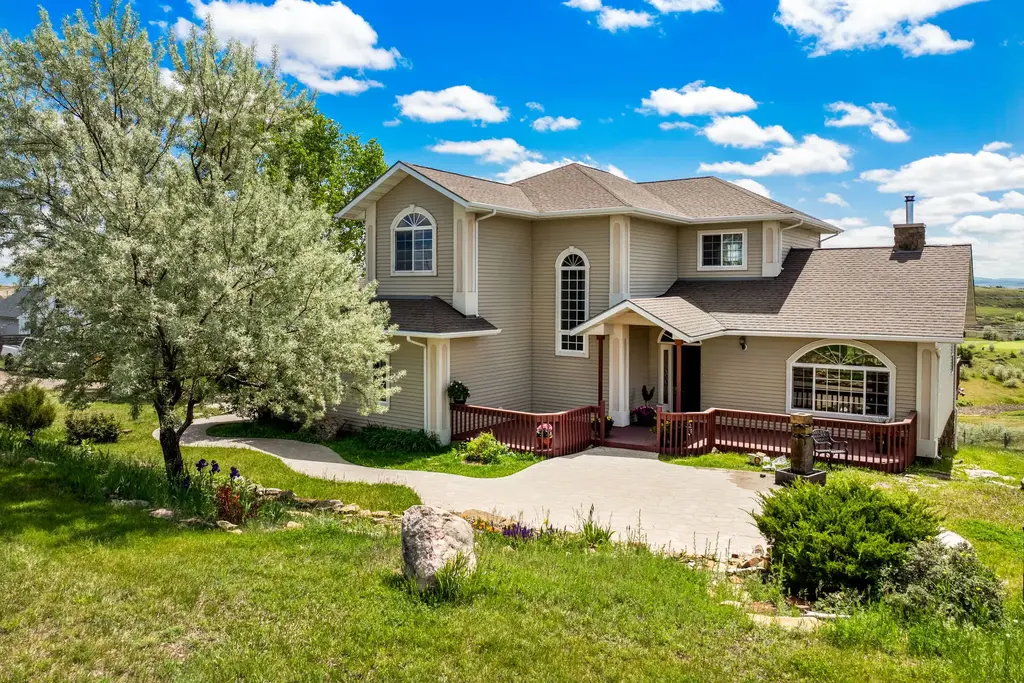 2720 Rainbow Dam Road, Great Falls