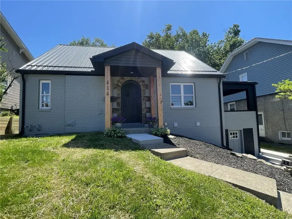 414 Argonne Drive , New Kensington