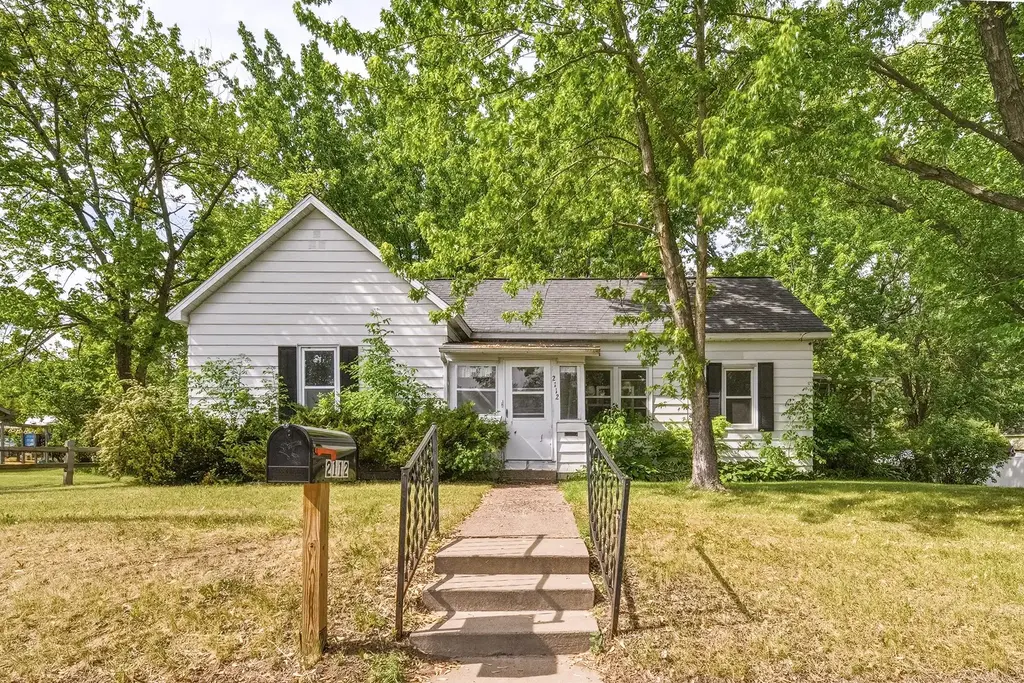 2112 Cleveland Street, Eau Claire