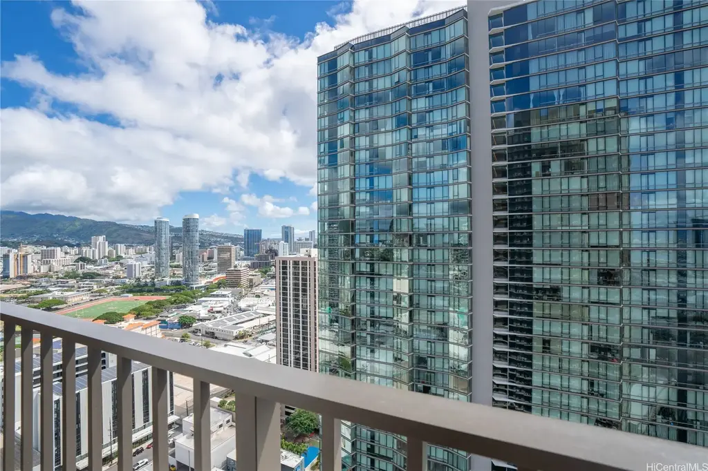 987 Queen Street # 2610, Honolulu