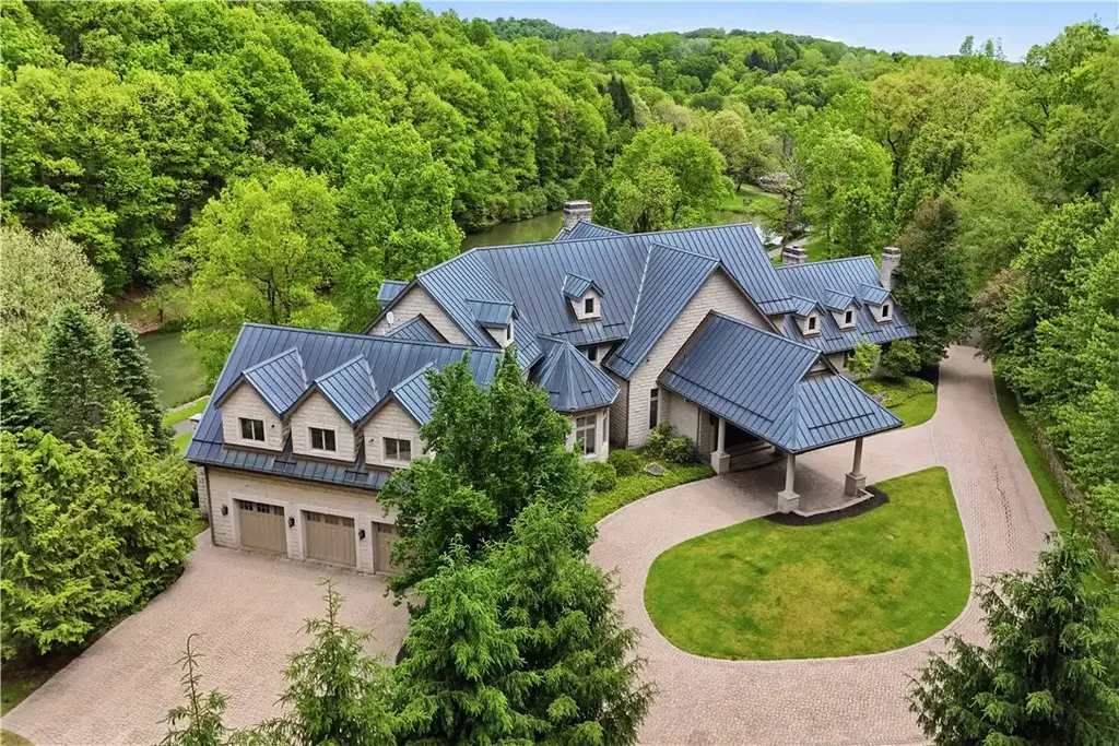 399 Cornetti Road, Clearfield