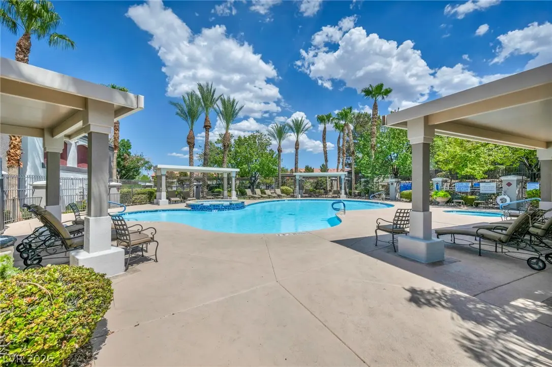 950 Seven Hills Drive 3026, Henderson