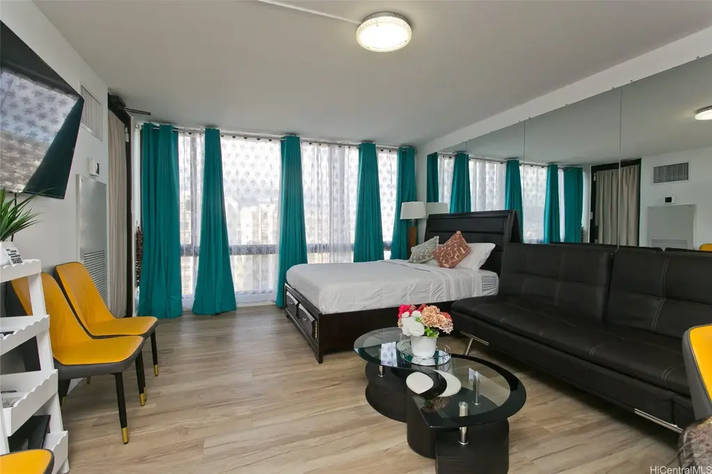 229 Paoakalani Avenue # 2305(nuc), Honolulu