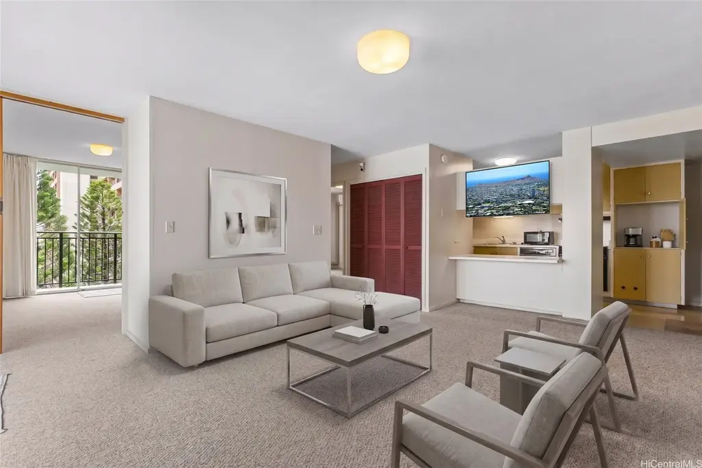 1610 Kanunu Street # 1008, Honolulu