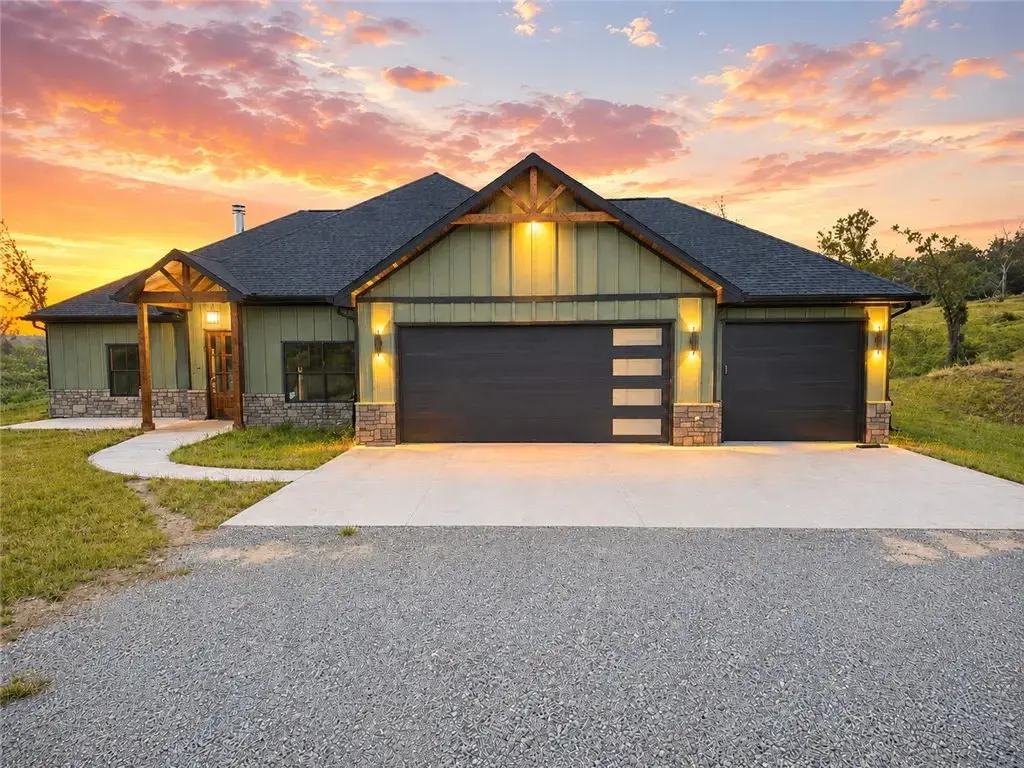 22842 Carlton Drive, Decatur