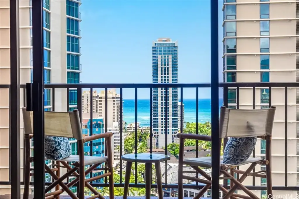 (unit #2007) 2140 Kuhio Avenue, Honolulu