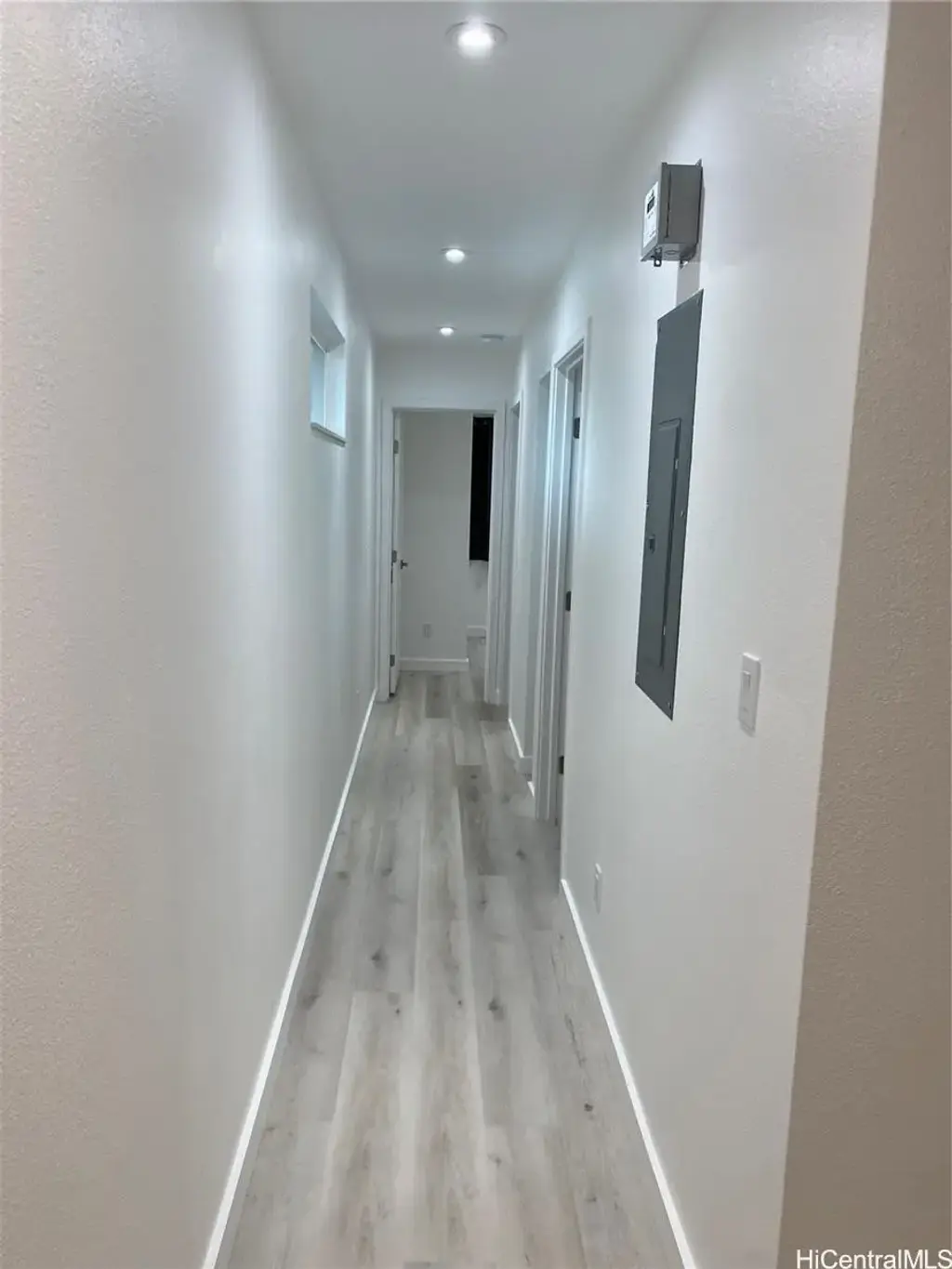 1582 Kamohoalii Street # Back Unit, Honolulu
