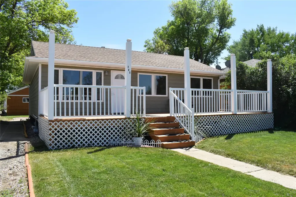 908 Turner Avenue, Shelby
