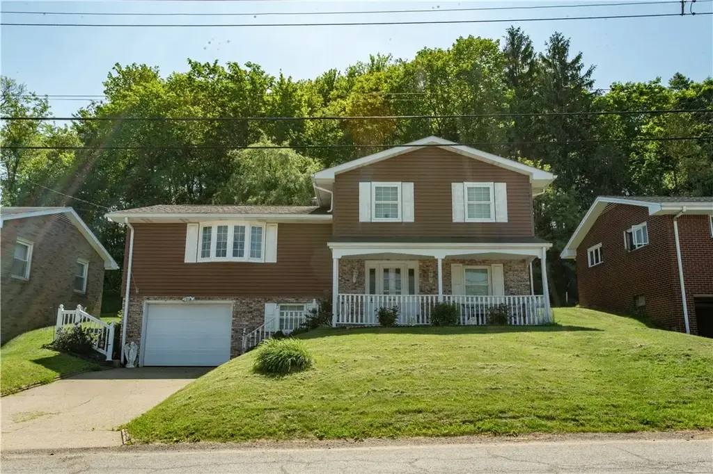 905 Roosevelt Avenue, Aliquippa