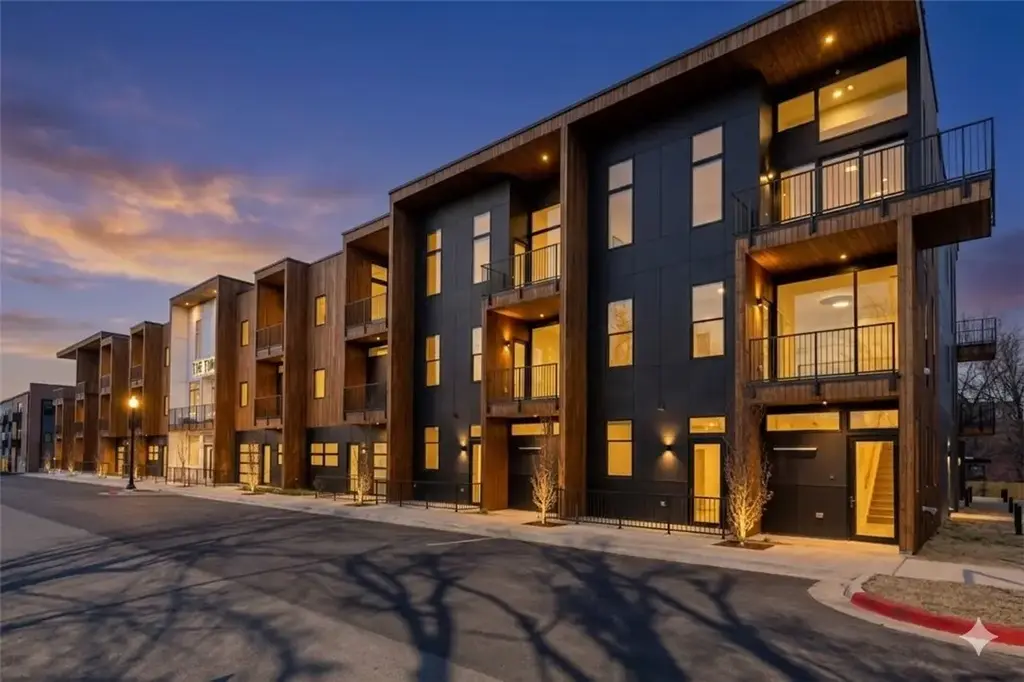 905 Se 4th Street 309, Bentonville