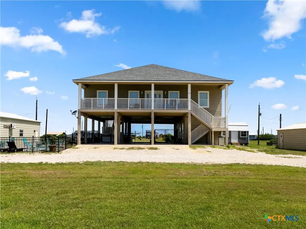 213 Porpoise Drive, Palacios