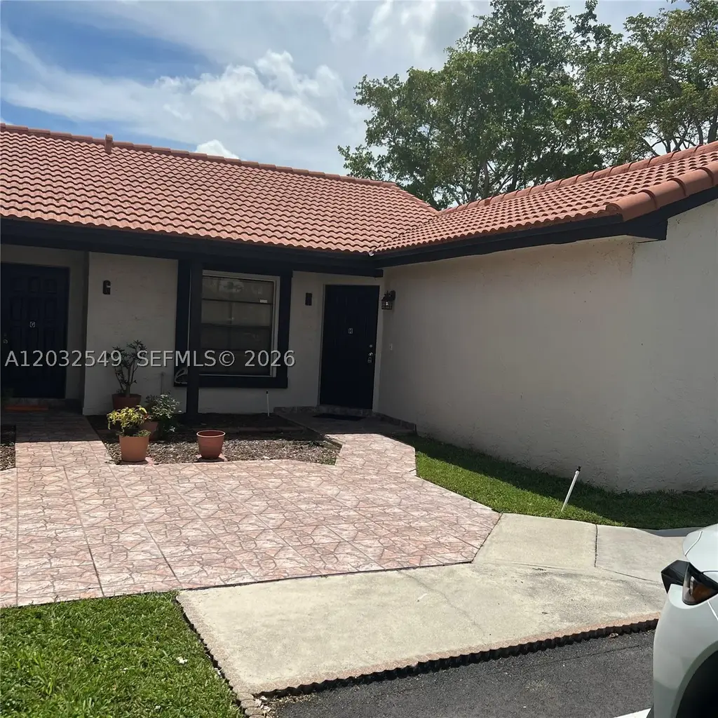 15272 Sw 46th Ln Hr-66, Miami
