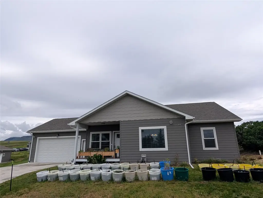 217 3rd Street S, Cascade
