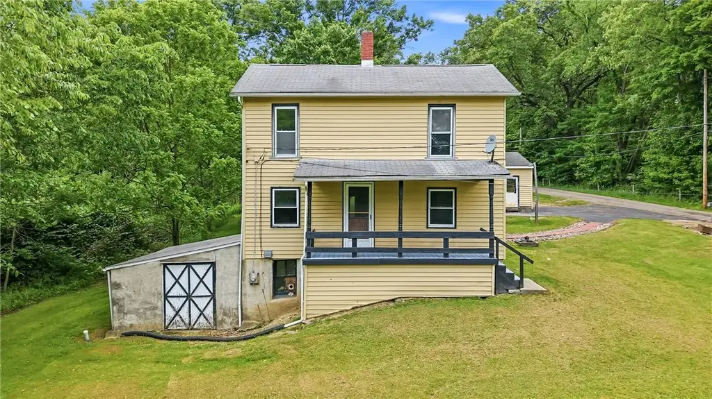 108 Walnut Street, West Salem