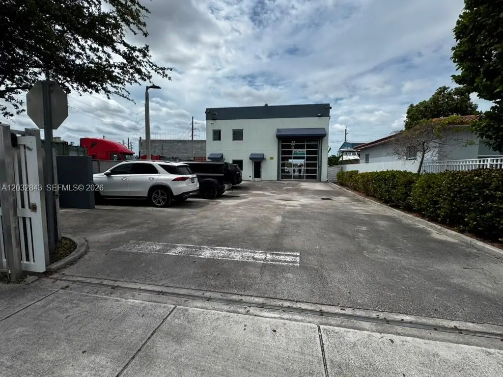 2 of 22 - 10810 Nw 22nd Street, Sweetwater, FL