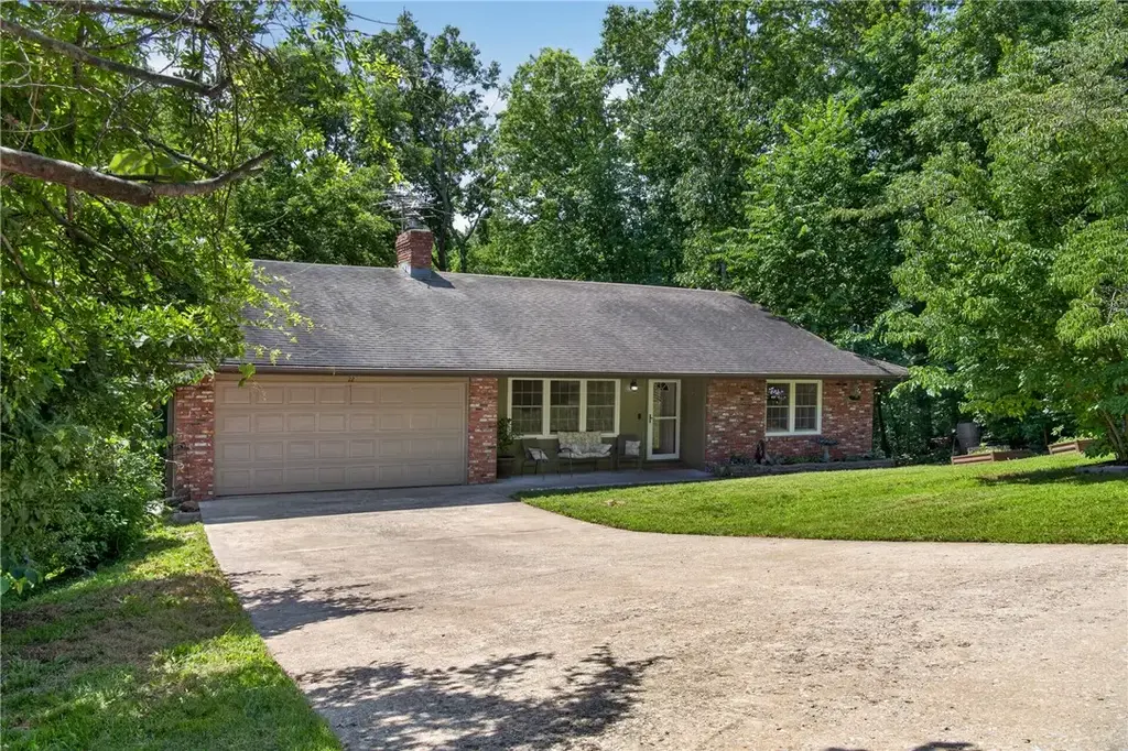 22 Hatcher Drive, Bella Vista