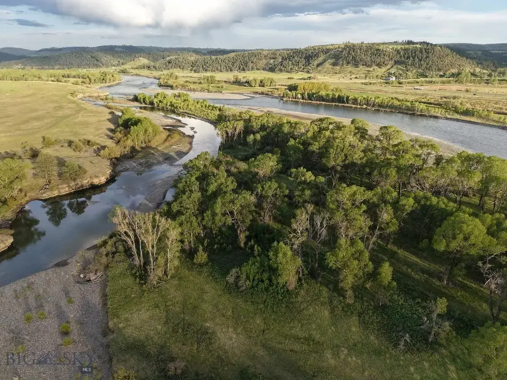 215 Shanks Basin Road, Big Timber